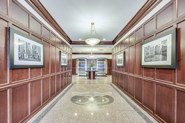 33 W Huron Street 502, Chicago, IL 60654