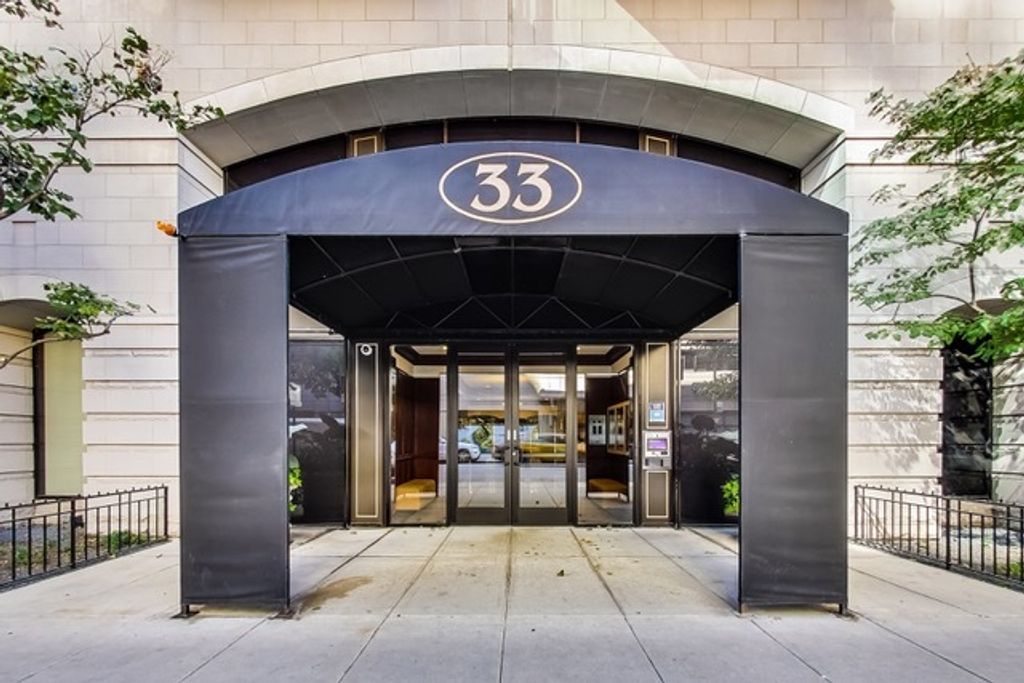 33 W Huron Street 502, Chicago, IL 60654