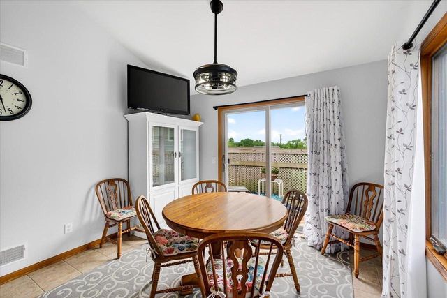 209 W Gonstead Road, Mount Horeb, WI 53572