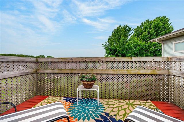 209 W Gonstead Road, Mount Horeb, WI 53572