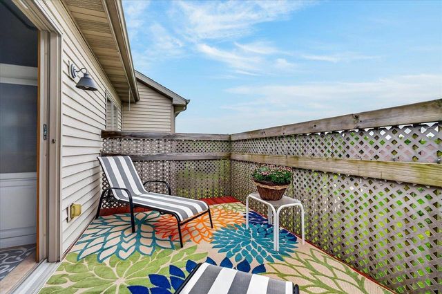 209 W Gonstead Road, Mount Horeb, WI 53572