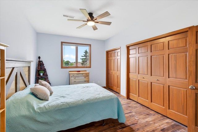209 W Gonstead Road, Mount Horeb, WI 53572