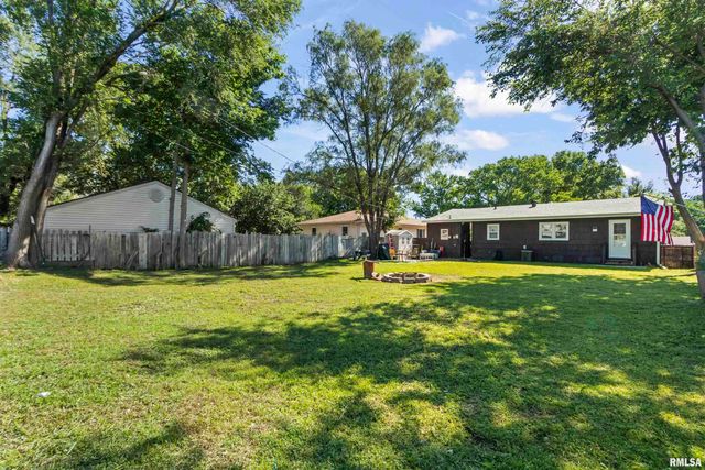 109 N 19TH Street, Pekin, IL 61554