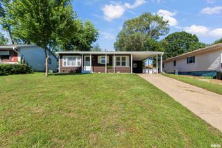 109 N 19TH Street, Pekin, IL 61554