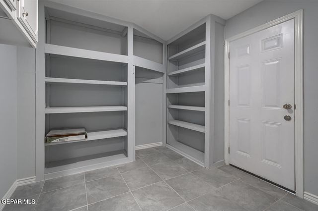6039 SORRENTO Street, El Paso, TX 79924