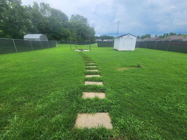 1414 Triple K Ave, Lawrenceburg, TN 38464