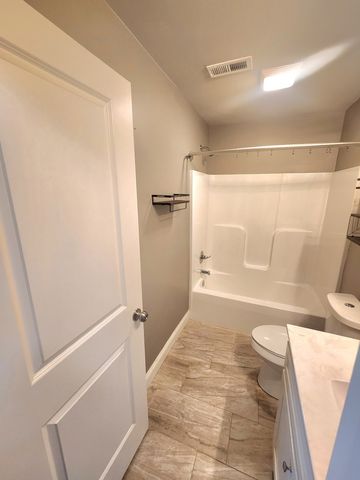 1414 Triple K Ave, Lawrenceburg, TN 38464