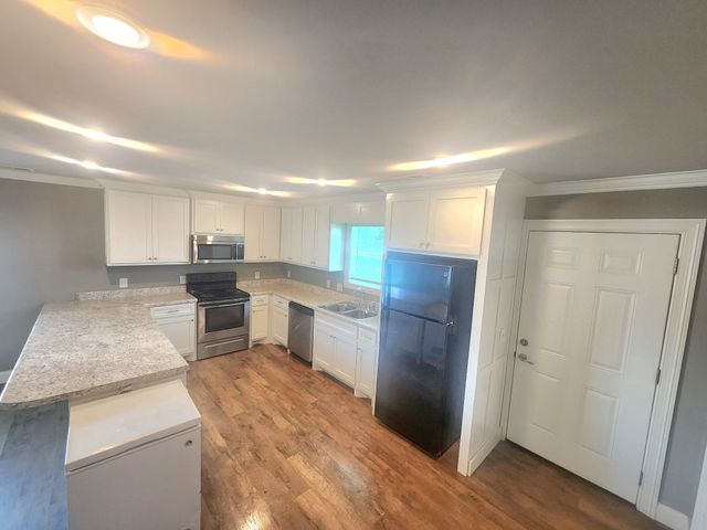 1414 Triple K Ave, Lawrenceburg, TN 38464