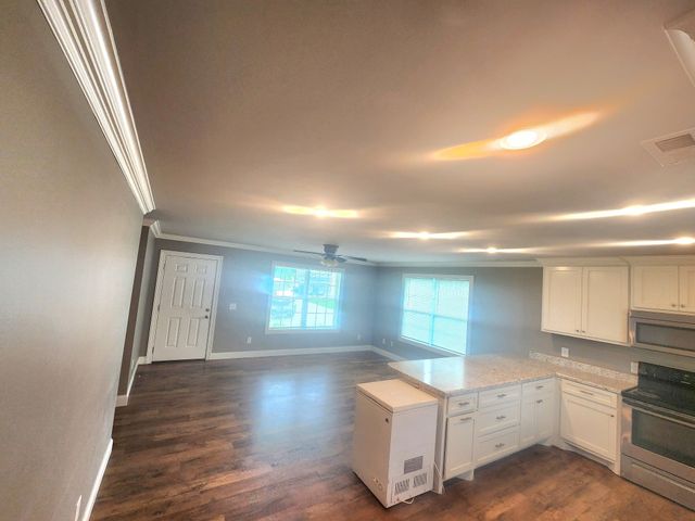 1414 Triple K Ave, Lawrenceburg, TN 38464