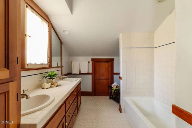 2066 Fletcher Avenue, South Pasadena, CA 91030