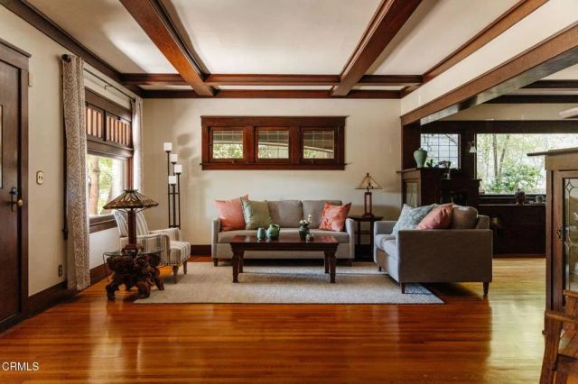 2066 Fletcher Avenue, South Pasadena, CA 91030