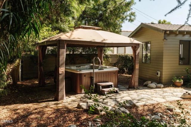 2066 Fletcher Avenue, South Pasadena, CA 91030