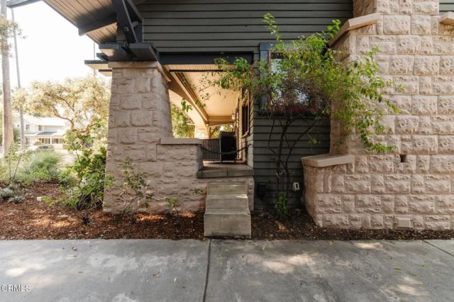 2066 Fletcher Avenue, South Pasadena, CA 91030