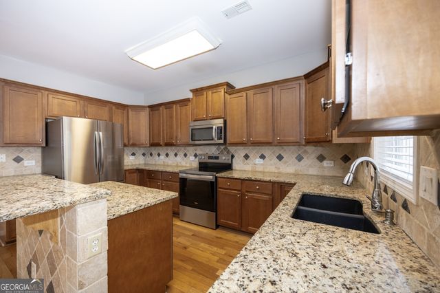 38 American Walk, Peachtree City, GA 30269