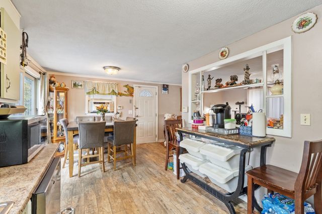 53 Cook St, Lynn, MA 01902