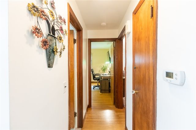 88 Colebourne Rd, Rochester, NY 14609