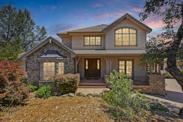 17340 Winchester Club Dr, Meadow Vista, CA 95722
