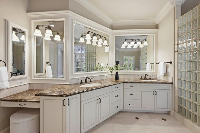 17340 Winchester Club Dr, Meadow Vista, CA 95722