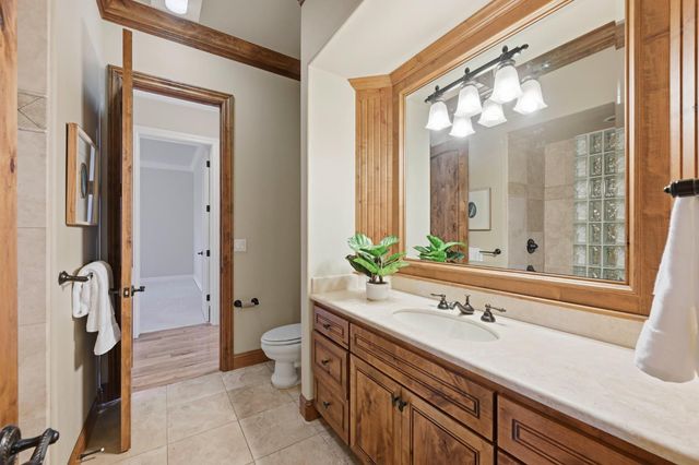 17340 Winchester Club Dr, Meadow Vista, CA 95722