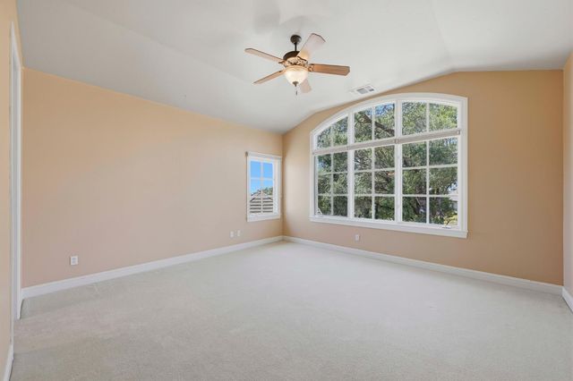 17340 Winchester Club Dr, Meadow Vista, CA 95722