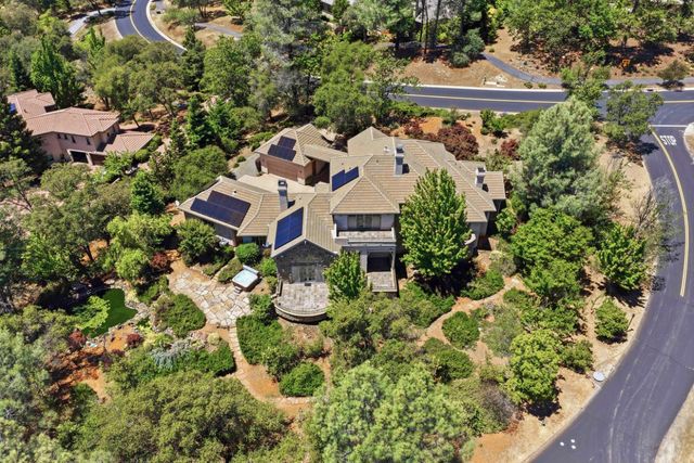 17340 Winchester Club Dr, Meadow Vista, CA 95722