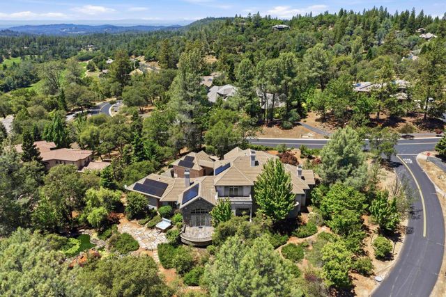 17340 Winchester Club Dr, Meadow Vista, CA 95722