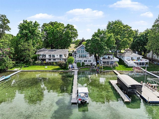 19722 Crescent Beach Road, Three Rivers, MI 49093