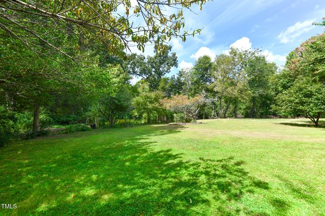 6710 Breeze Pointe Drive, Whitsett, NC 27377