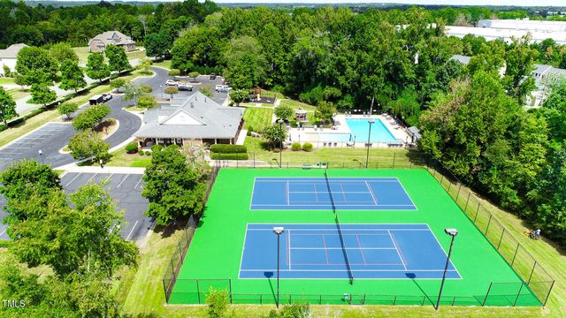 6710 Breeze Pointe Drive, Whitsett, NC 27377