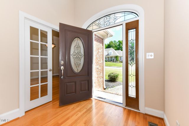 6710 Breeze Pointe Drive, Whitsett, NC 27377