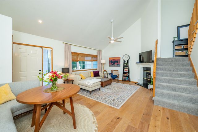 555 SE Laurel Street 2, Waukee, IA 50263