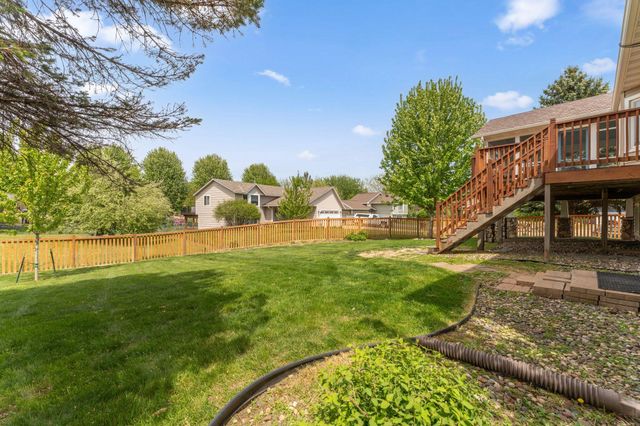 13955 Yosemite Court, Savage, MN 55378