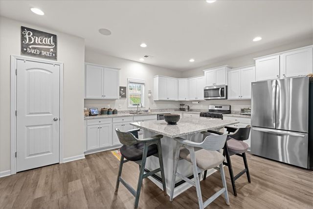 216 Carvel Trail, Seneca, SC 29678