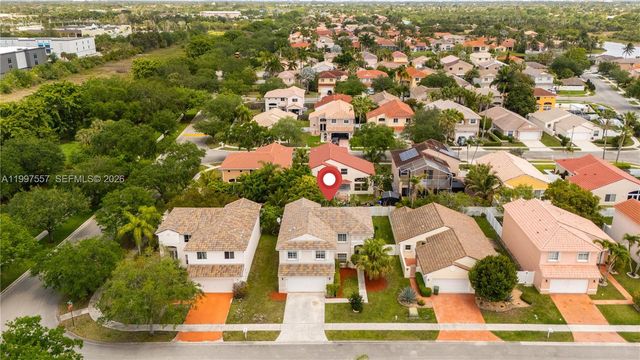 317 SW 191st Ter, Pembroke Pines, FL 33029