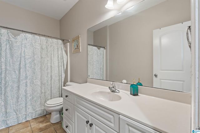 1009 PINE VALLEY DRIVE, Calera, AL 35040