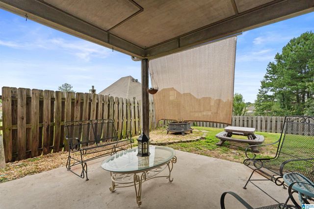 1009 PINE VALLEY DRIVE, Calera, AL 35040
