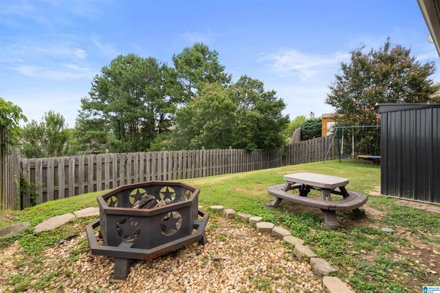1009 PINE VALLEY DRIVE, Calera, AL 35040