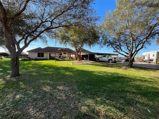 911 SW 11th St, Premont, TX 78375
