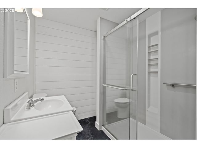 3220 N KNOLL Dr, Newberg, OR 97132