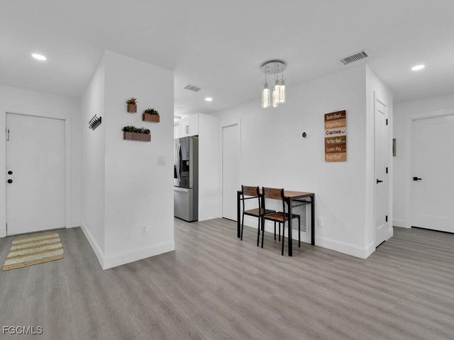 1027 SE 46th LN 2A, Cape Coral, FL 33904