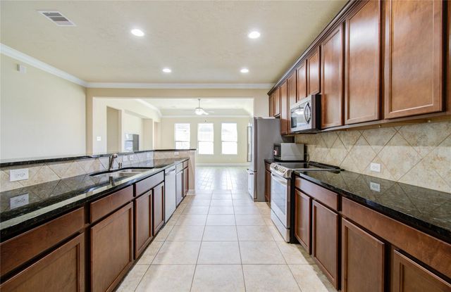 8507 Dolan Heights Court, Cypress, TX 77433
