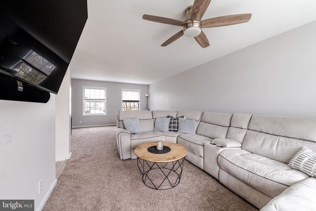 4638 THELMA AVE, Mays Landing, NJ 08330