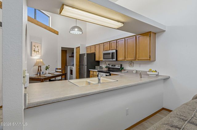 2031 Pinetrail Street, Las Cruces, NM 88012