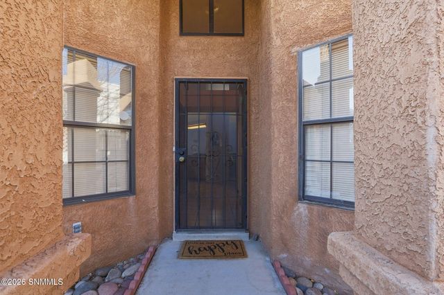 2031 Pinetrail Street, Las Cruces, NM 88012