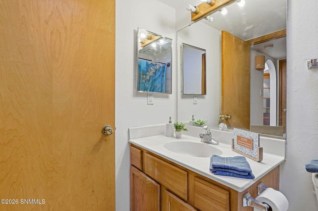 2031 Pinetrail Street, Las Cruces, NM 88012