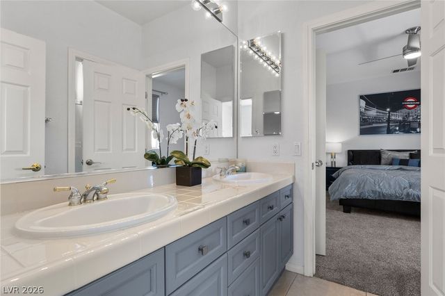 8116 Tower Bridge Avenue, Las Vegas, NV 89117