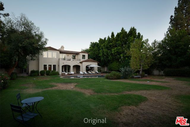5315 Louise Avenue, Los Angeles, CA 91316
