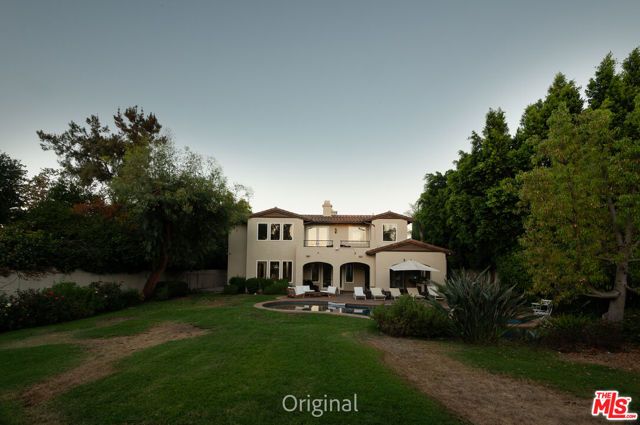 5315 Louise Avenue, Los Angeles, CA 91316