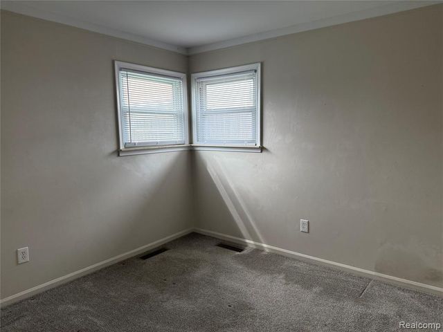 18530 Matthews Street, Riverview, MI 48193