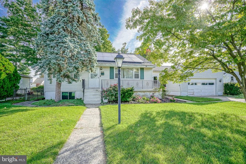 1022 ARLINE AVE, Glendora, NJ 08029